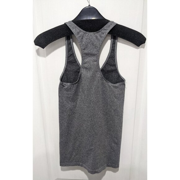 Aritzia T.Babaton | Seamless Knit Racerback in Grey - Picture 2 of 4